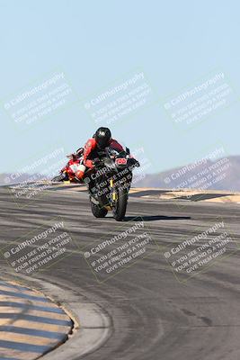 media/Dec-07-2025-CVMA (Sun) [[3e7d2de5dc]]/Race 6-The Shootout/